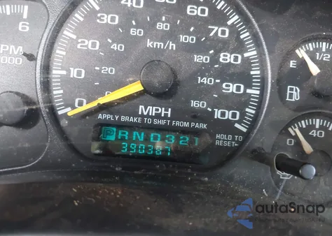 2000 GMC Yukon Xl 2500 Slt z USA, uszkodzony, nr VIN 3GKGK26U5YG203511